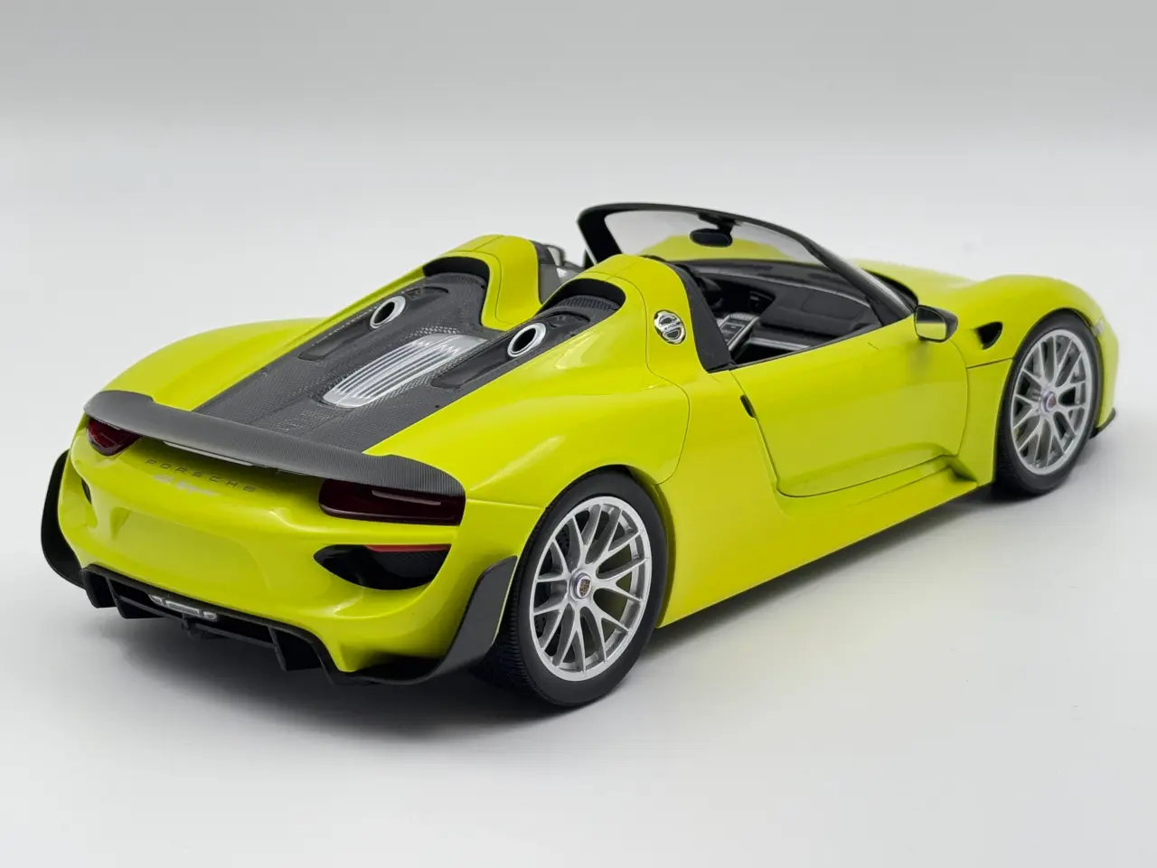 Billede 4 - 2015 Porsche 918 Spyder Weissach Package - 1:18