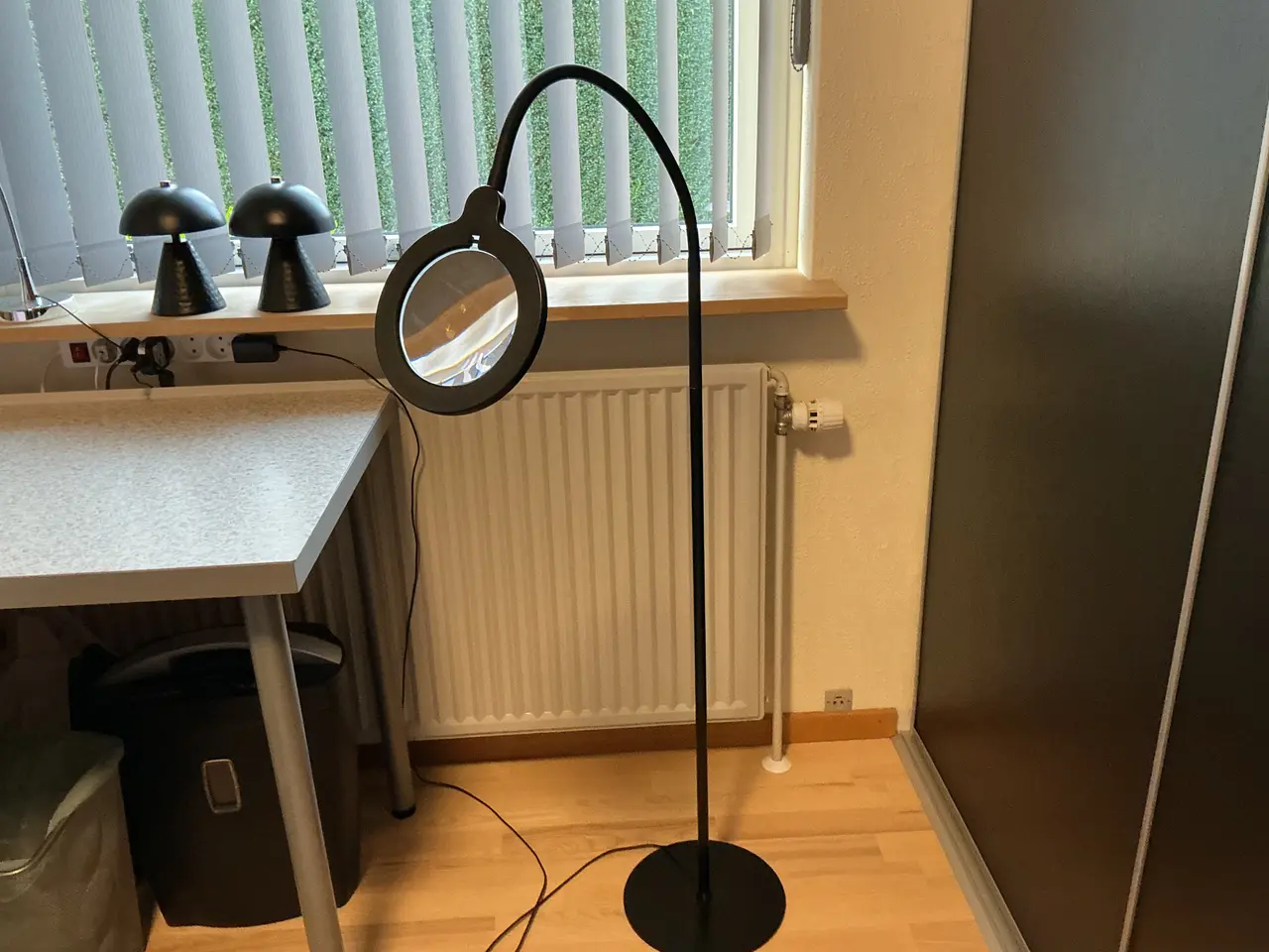 Billede 1 - LUPstanderlampe.