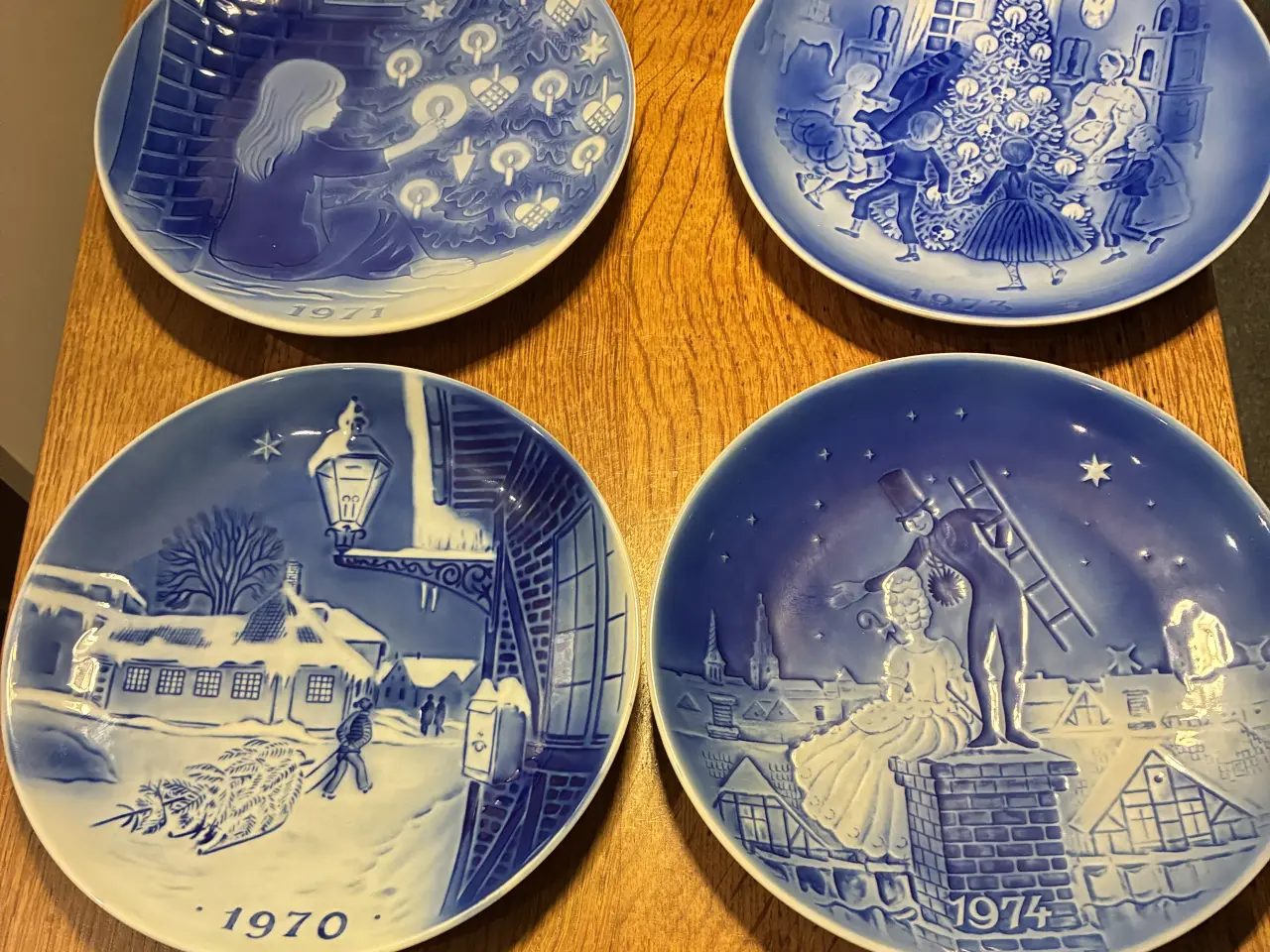 Billede 1 - H. C. Andersens juleplatter fra Desiree