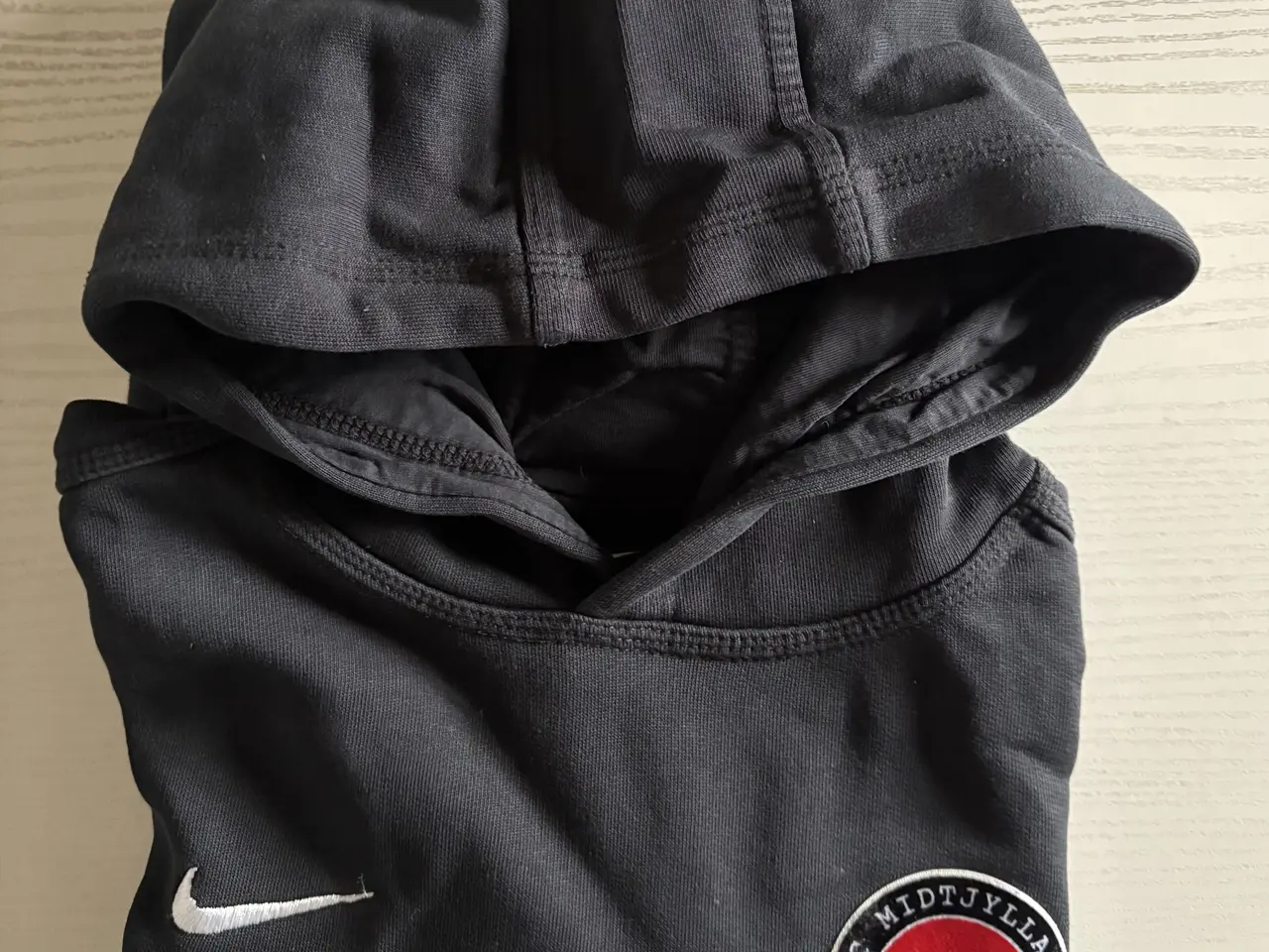 Billede 2 - Hættetrøje, Trøje med hætte, Nike, str. 140