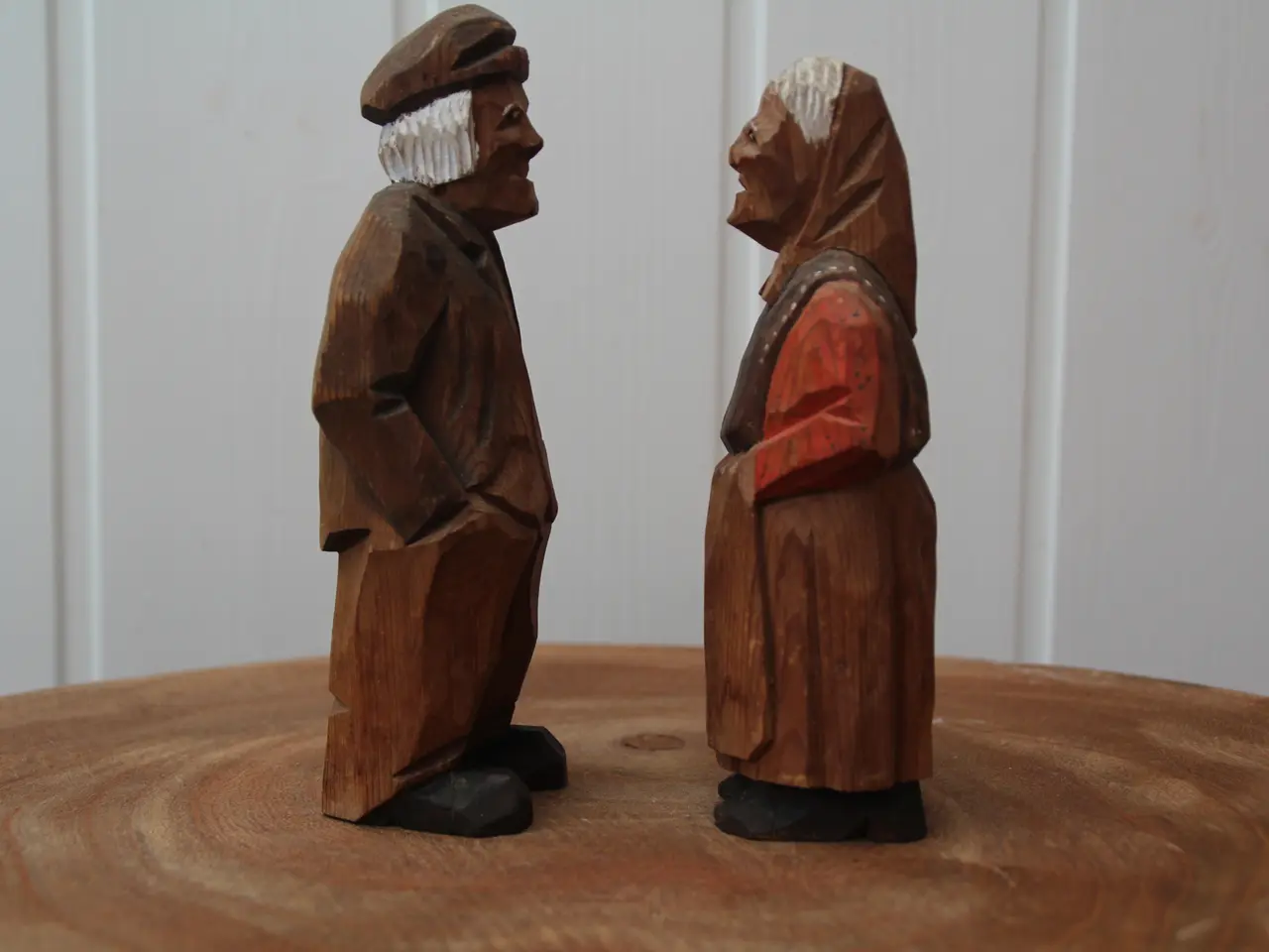 Billede 3 - Træfigurer, gammelt ægtepar