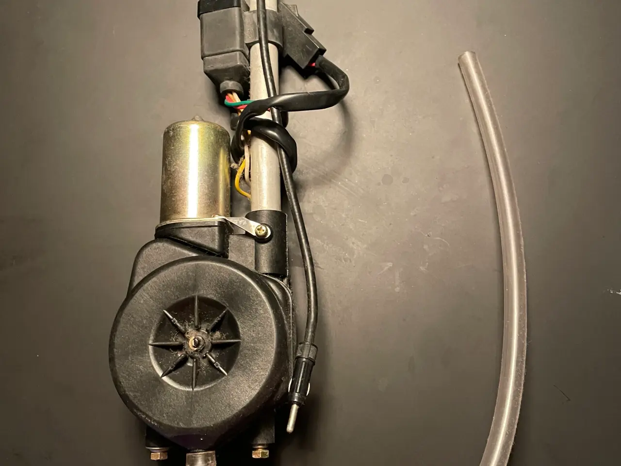 Billede 1 - SAAB 900 - Original FM motorantenne