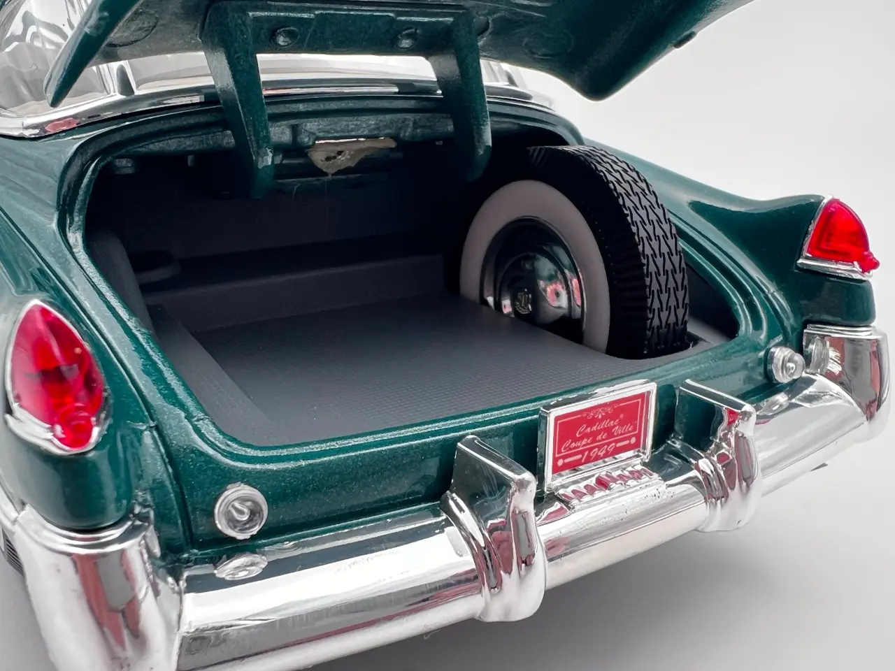 Billede 9 - 1949 Cadillac Coupe de Ville 1:18  Sjælden udbudt 