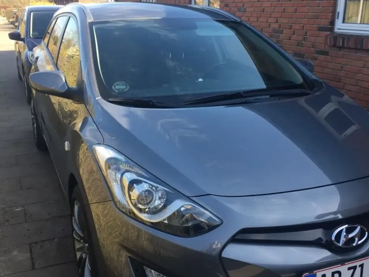 Billede 1 - Hyundai i30  Benzin Stc. Velholdt nysynet.