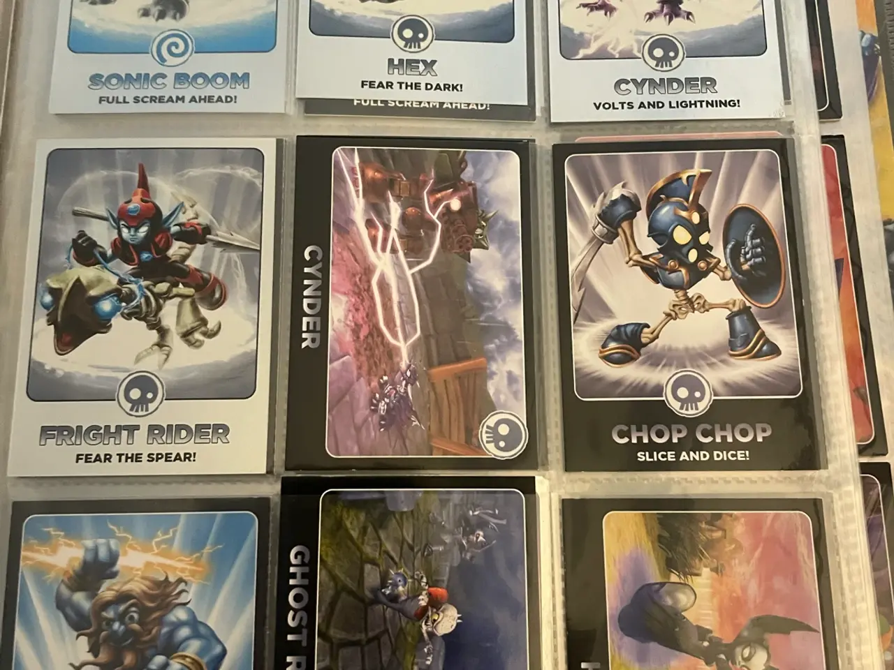 Billede 1 - Skylanders samlekort 287 stk.