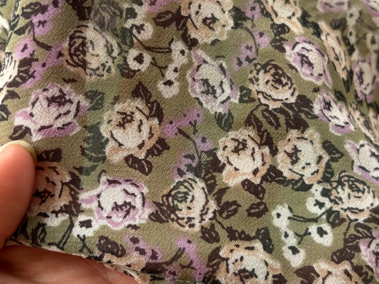 Billede 9 - H&M kjole i polyester, str 152, grøn små blomster
