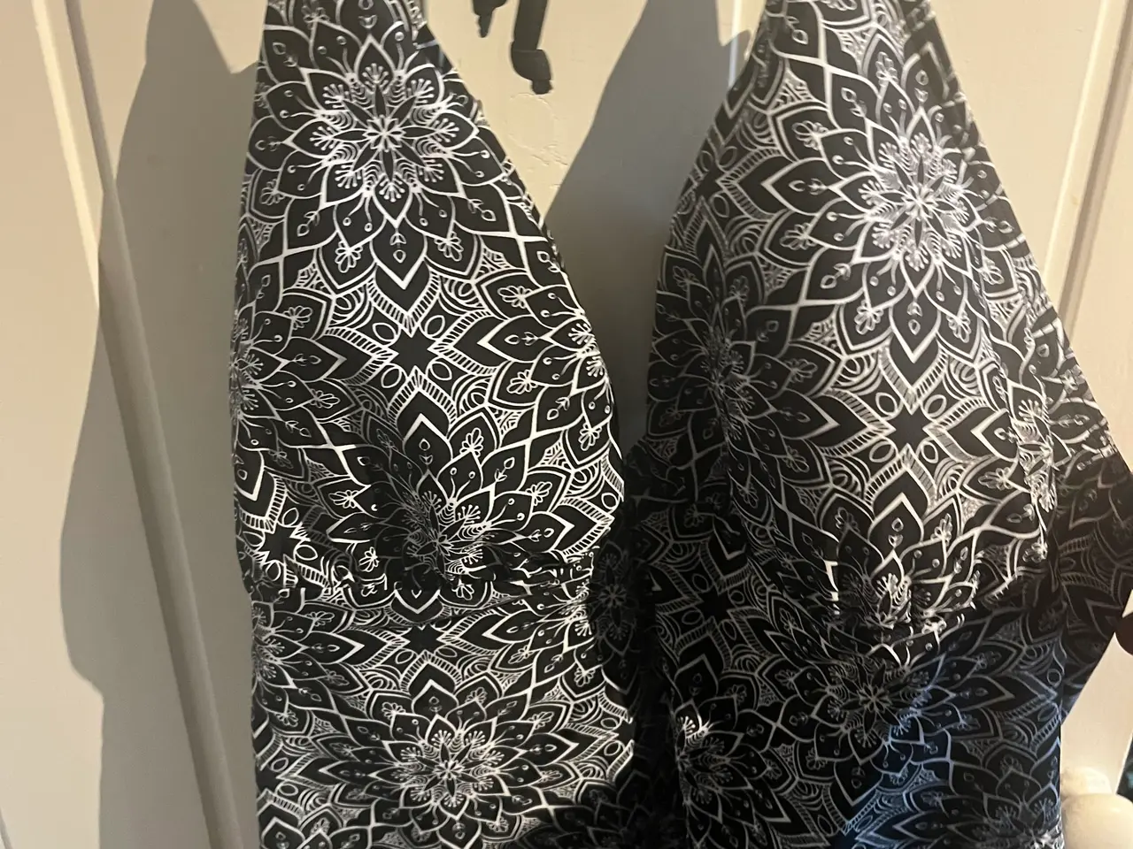 Billede 4 - Badetop sælges