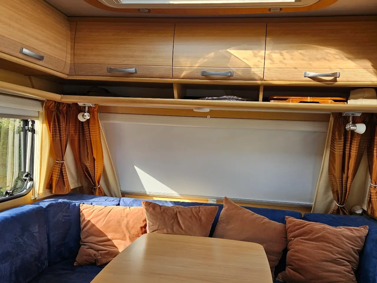 Billede 9 - Detleffs 510 V camper med enkelt senge