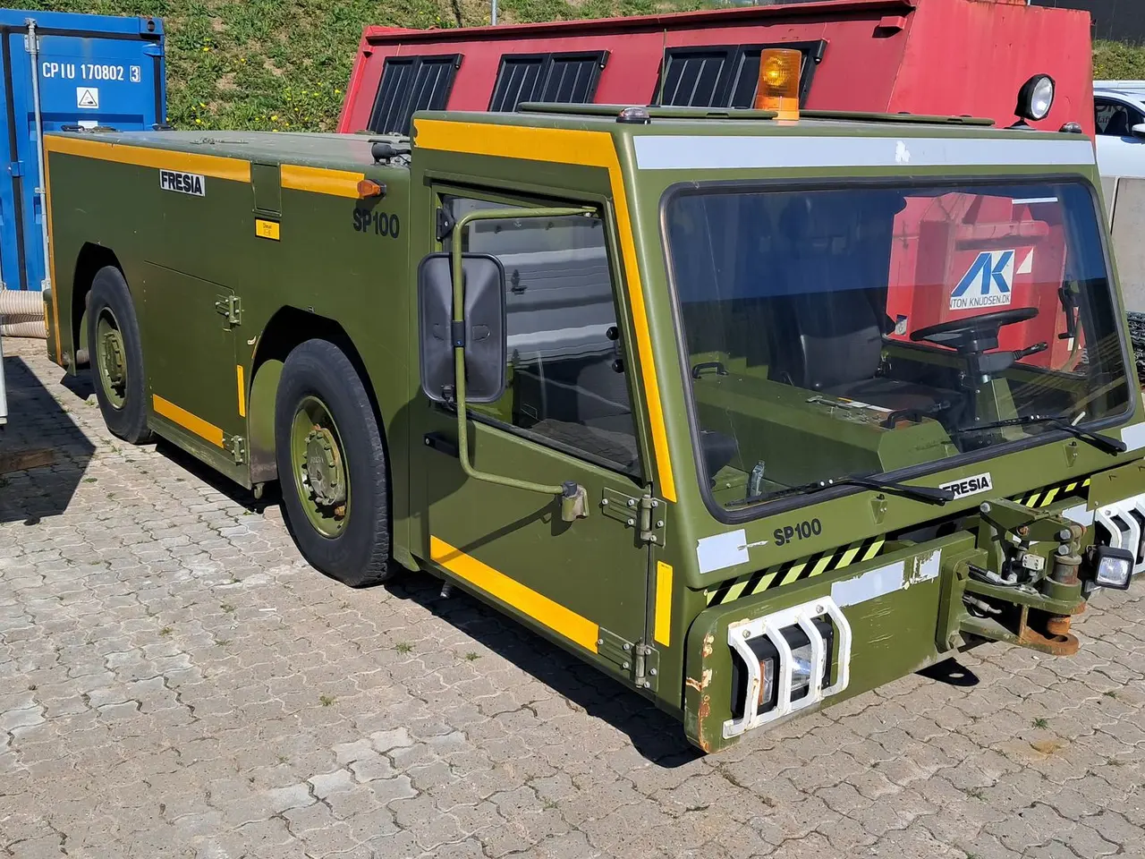 Billede 2 - Fresia Lufthavns SP 100 Flytraktor