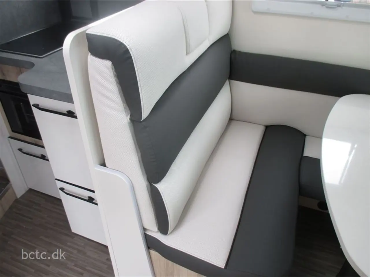Billede 10 - 2026 - Elnagh Magnum 530