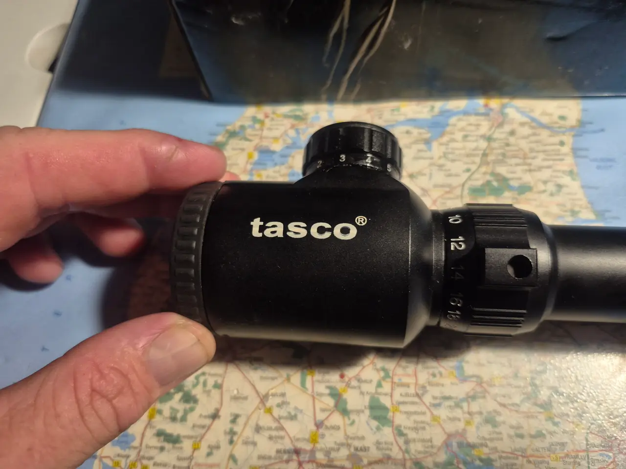 Billede 2 - Tasco 6-24x50 AOE riffel sigtekikkert.