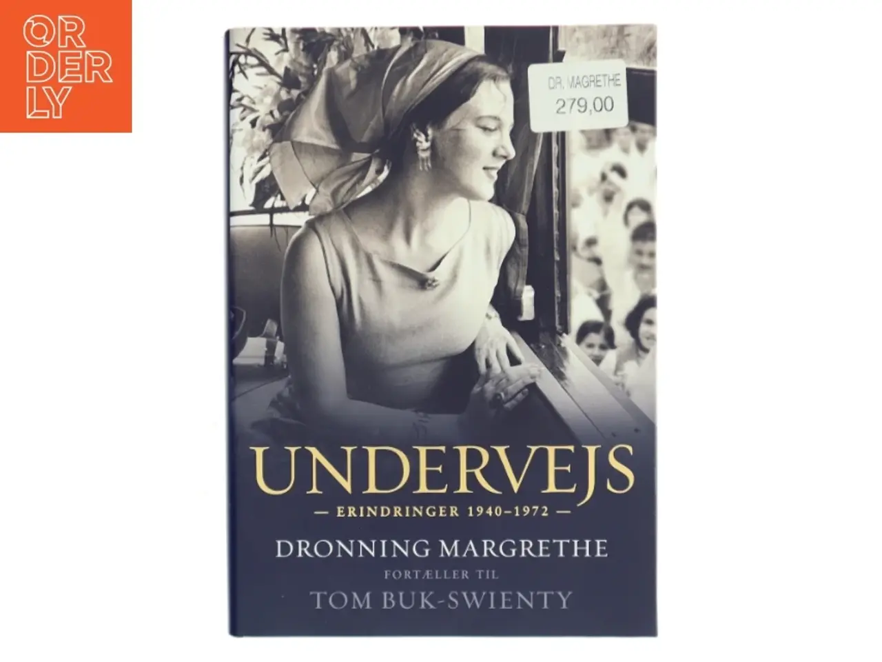 Billede 1 - Undervejs : erindringer 1940-1972 af Margrethe II (Bog)