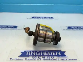 John Deere S690 Pin CE30222