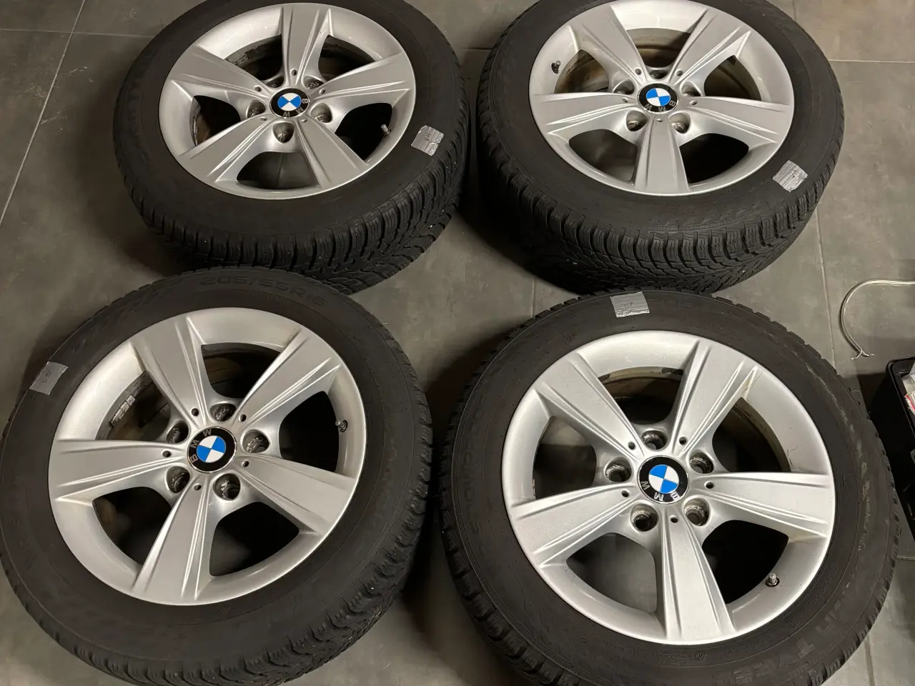 Billede 2 - BMW alufælge 16