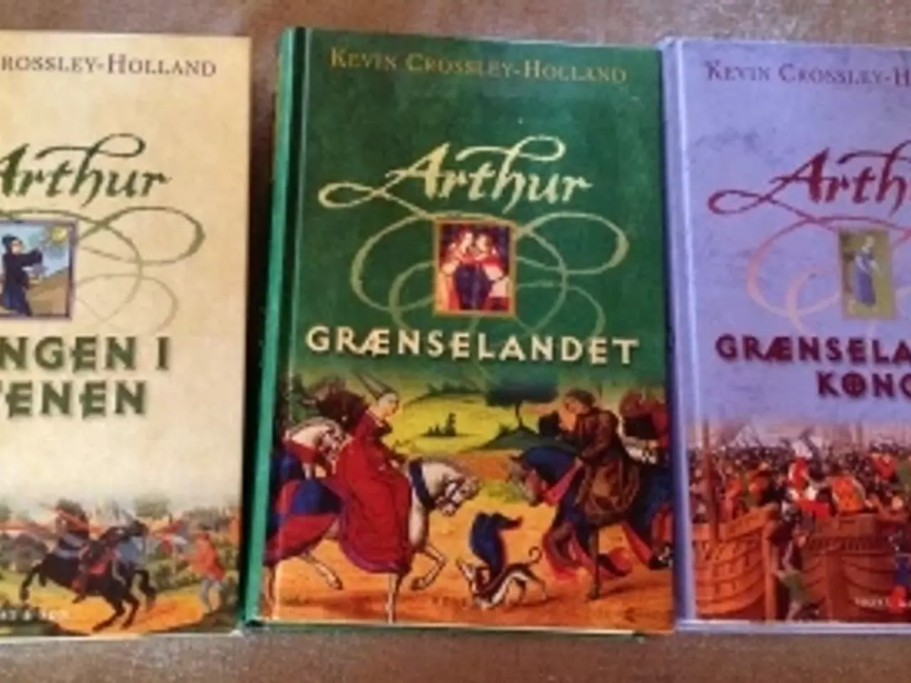 Billede 1 - Kevin Crossley Holland: Arthur-trilogien