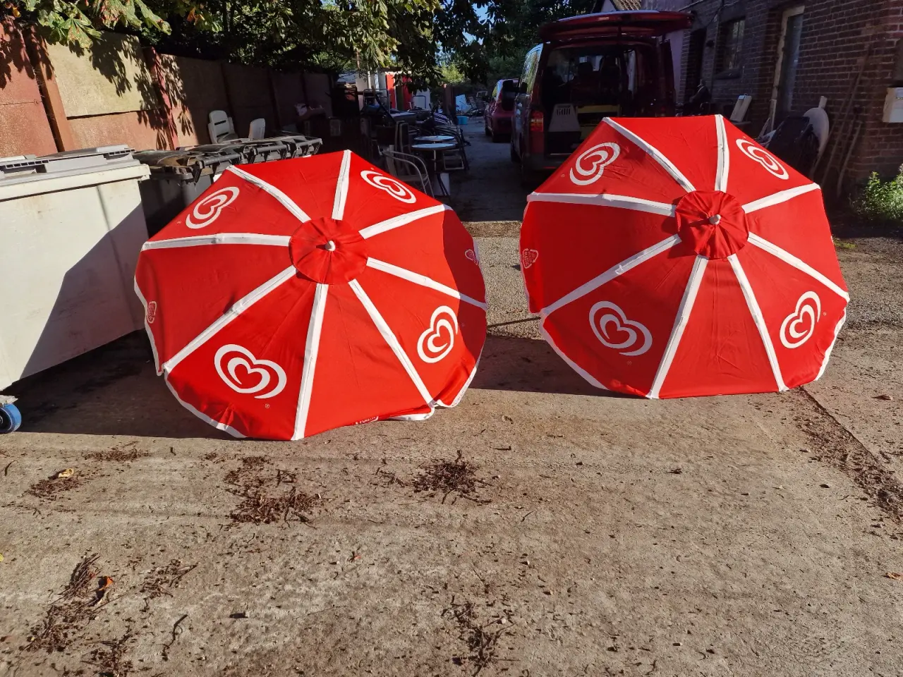 Billede 1 - Strandparasol