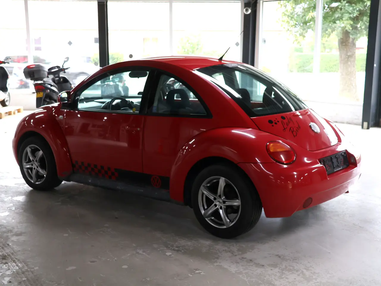 Billede 3 -  VW Beetle 2,0 benzin. årg 1998. Synet 01/10-2025.