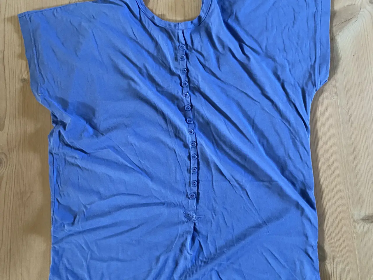 Billede 3 - Sæt med bluse og nederdel