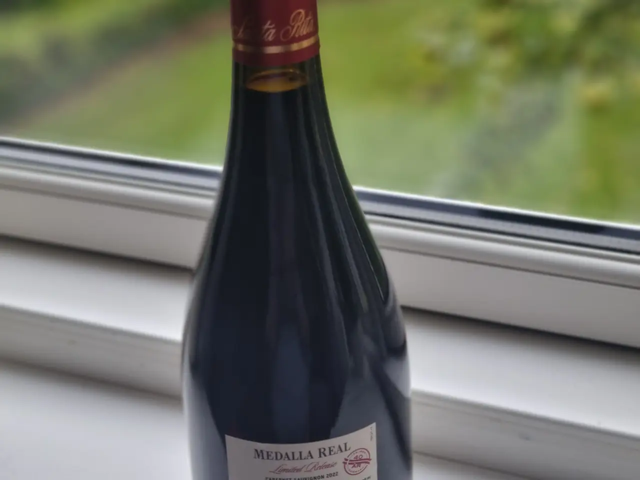 Billede 2 - Ny Medalla rødvin sælges.