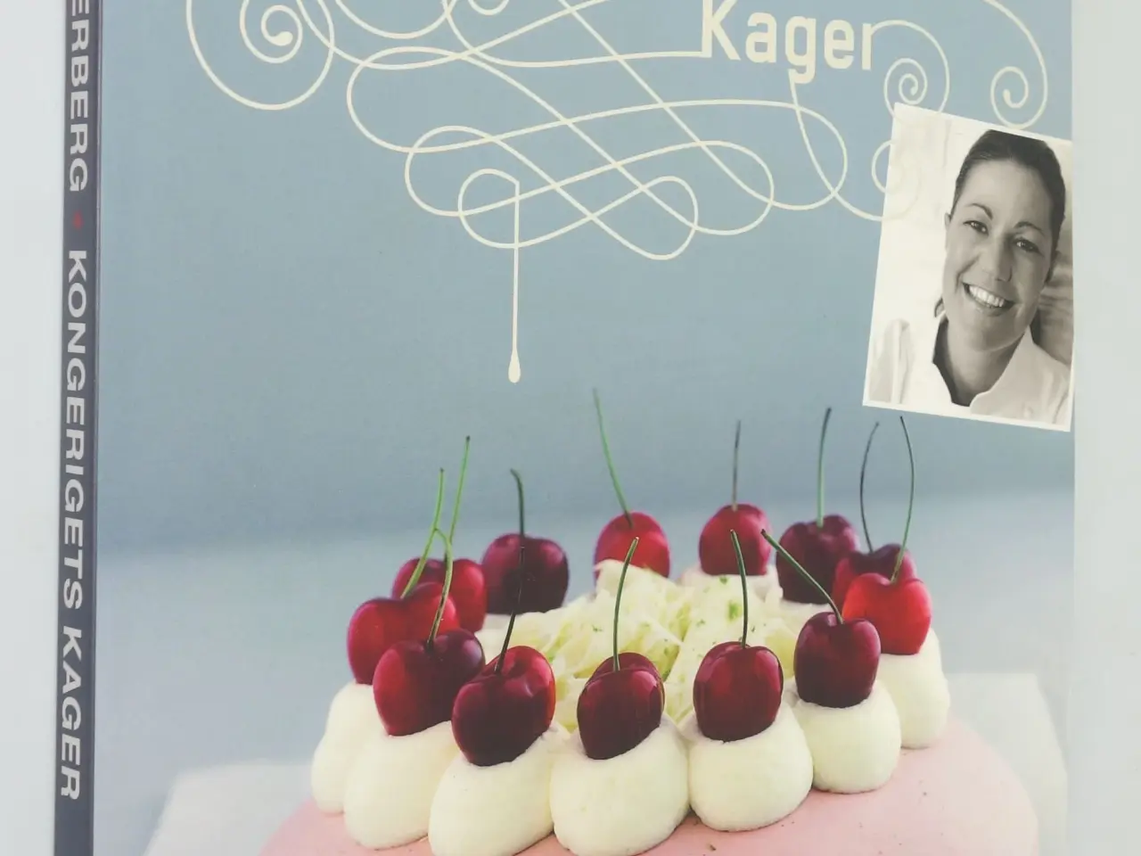 Billede 1 - Blomsterberg Kongerigets Kager - Signeret