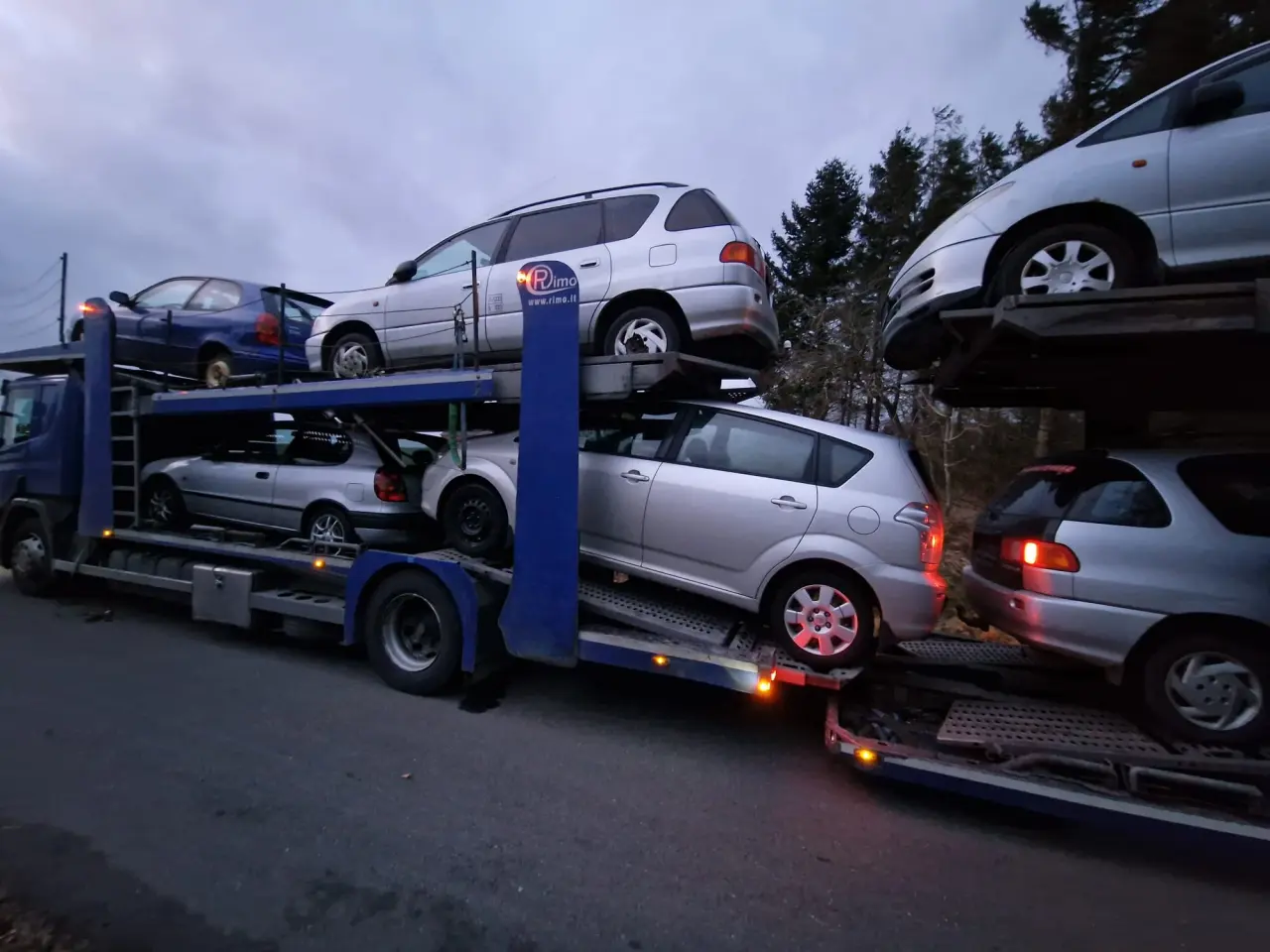 Billede 6 - !! Toyota Avensis Købes !!