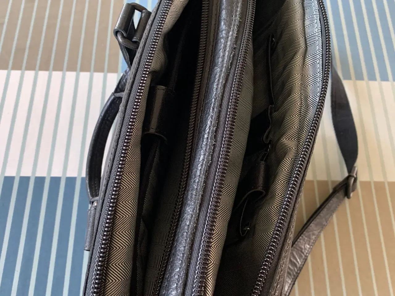 Billede 3 - Skulder pc/arbejds  taske