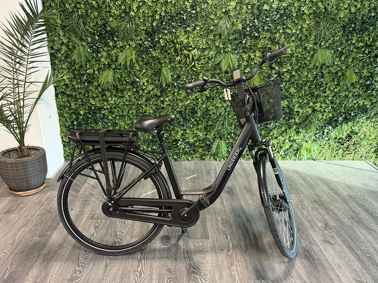 Billede 1 - Front Lux 2.0 - 46 cm Grå