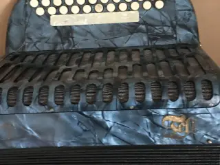 Harmonika