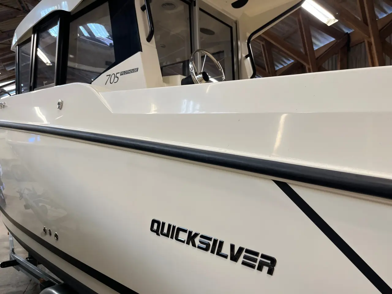 Billede 48 - Captur 705 Pilothouse med 225 hk Mercury-EFI DS 3,4L V6 XL - alt i udstyr.