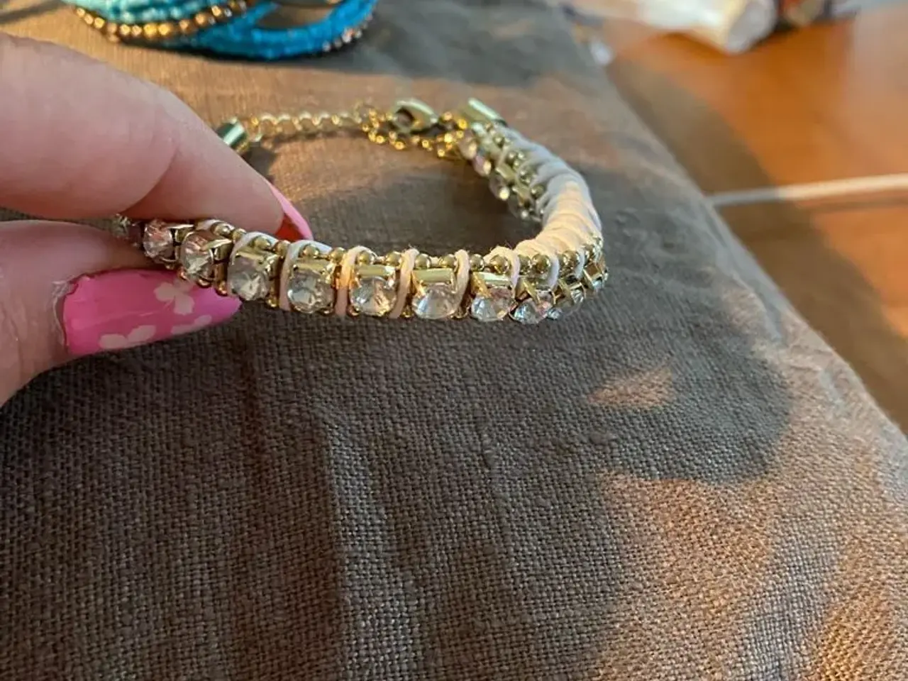 Billede 5 - Flotte armbånd