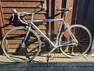 TREK 1000 racercykel