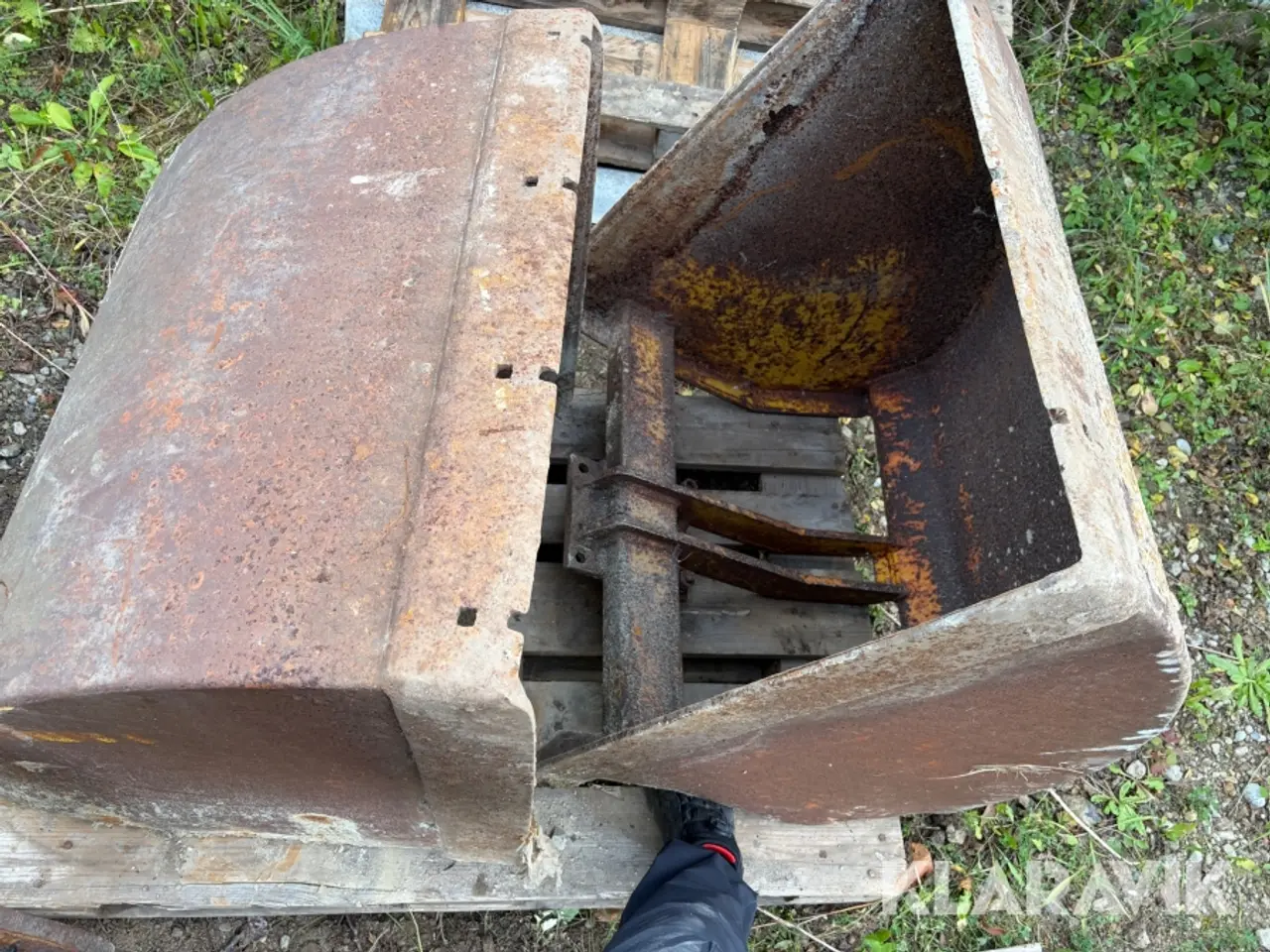 Billede 12 - Parti grabbe og hydrauliske skovle 6 stykker