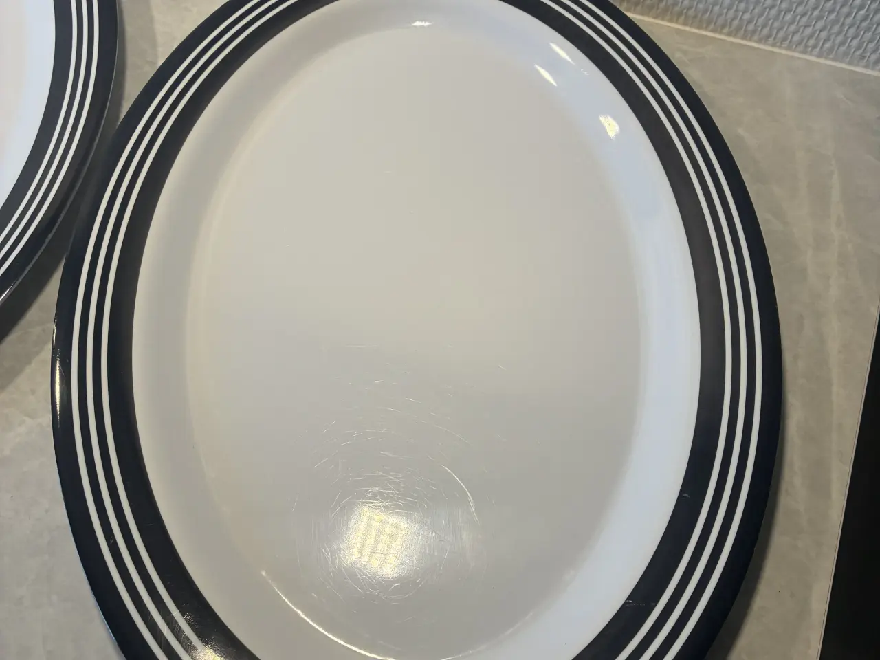 Billede 2 - Ovale melamin fade