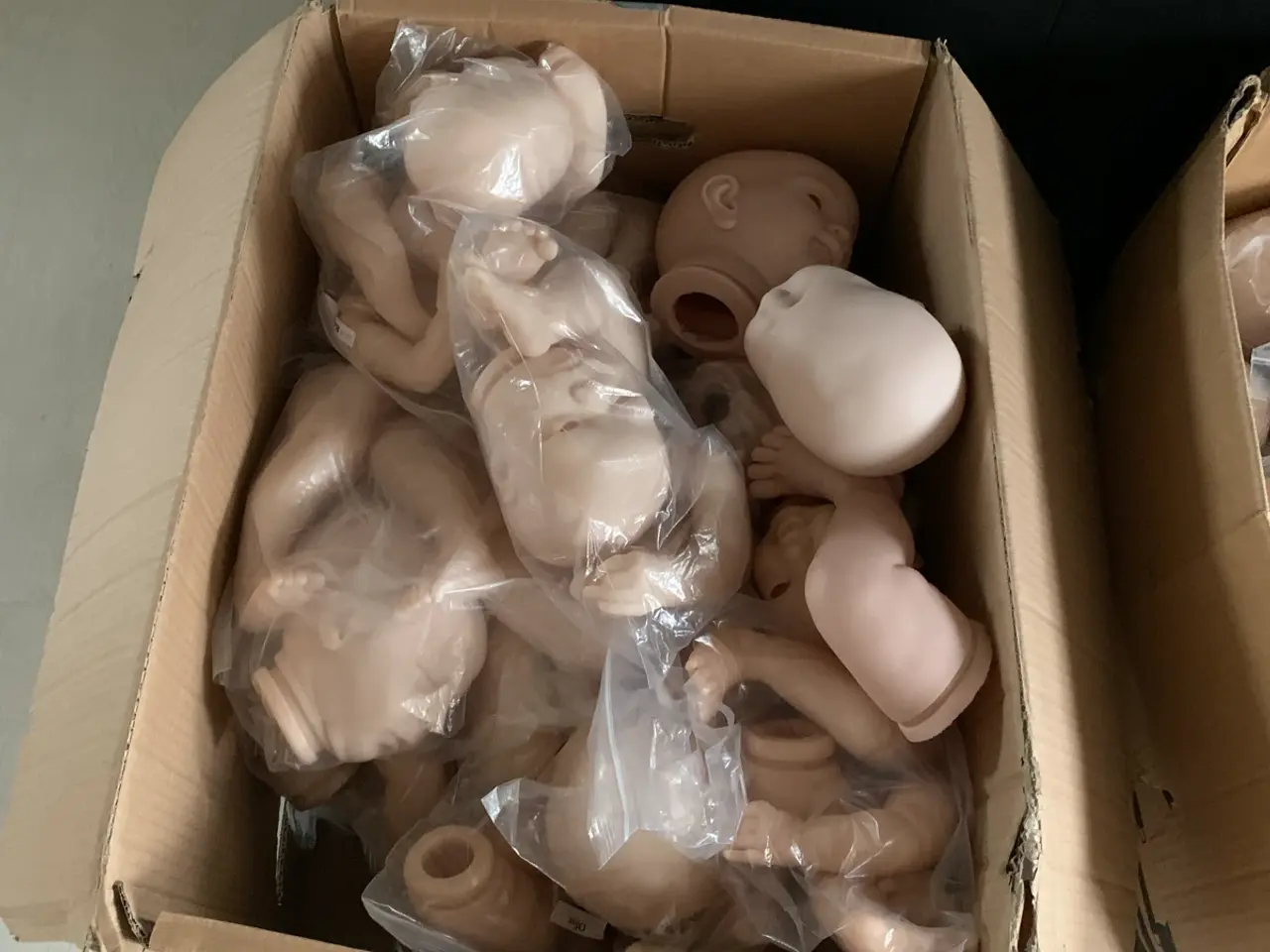 Billede 1 - Reborn kit + supply
