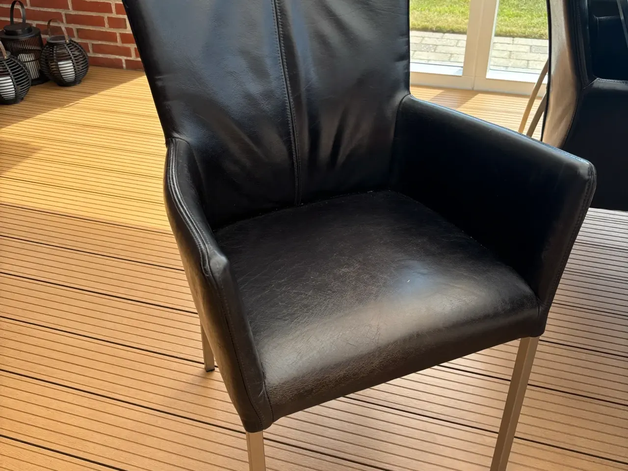 Billede 7 - Bord med 6 læderstole - Flyttesalg