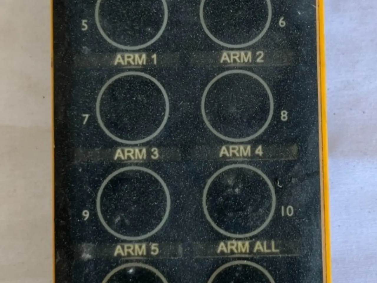 Billede 1 - Tele Radio Lion 12 Button Remote Control