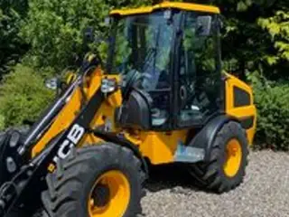 JCB 407