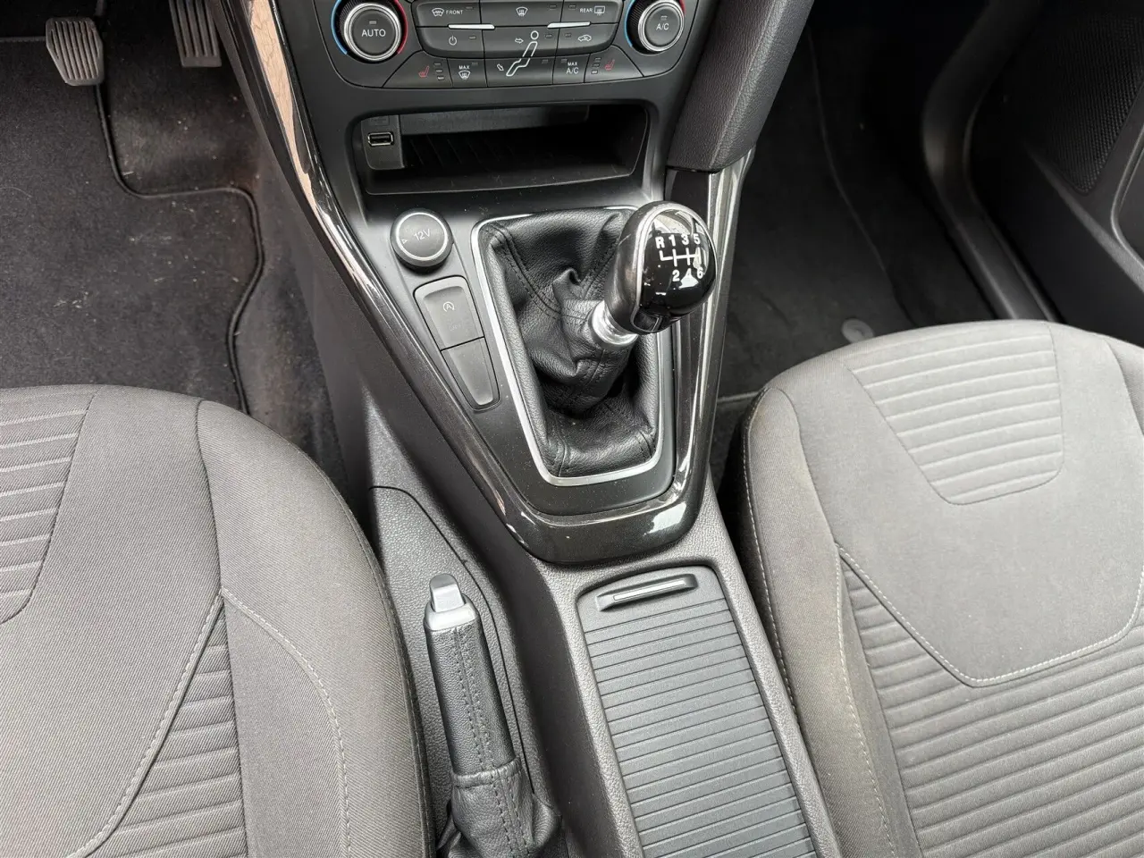 Billede 7 - Ford Focus 1,0 EcoBoost Titanium 125HK Stc 6g