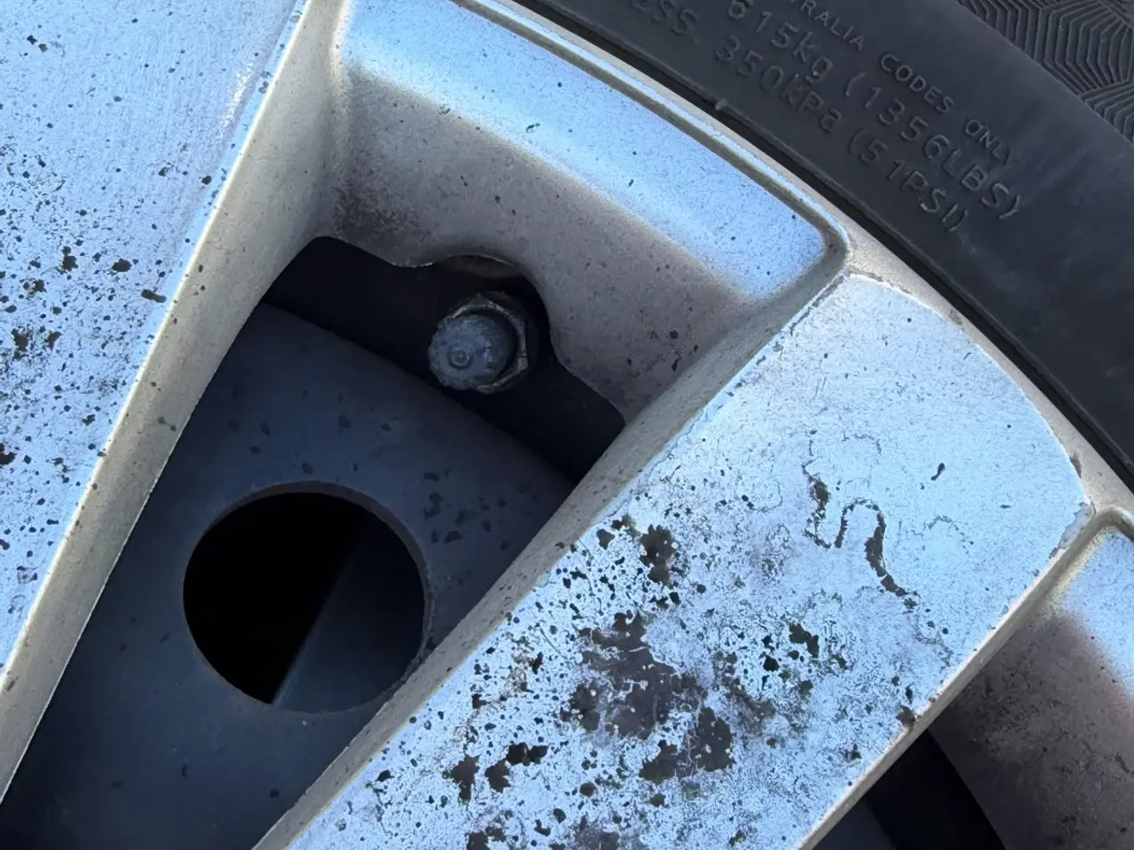 Billede 4 - 5x114.3Hyundai / Kia/ Mazda fælge med vinter dæk. 