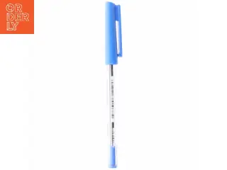 Blå kuglepen med hætte fra Staedtler (str. 13,5 cm)