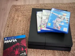 PS4 med tilbehør