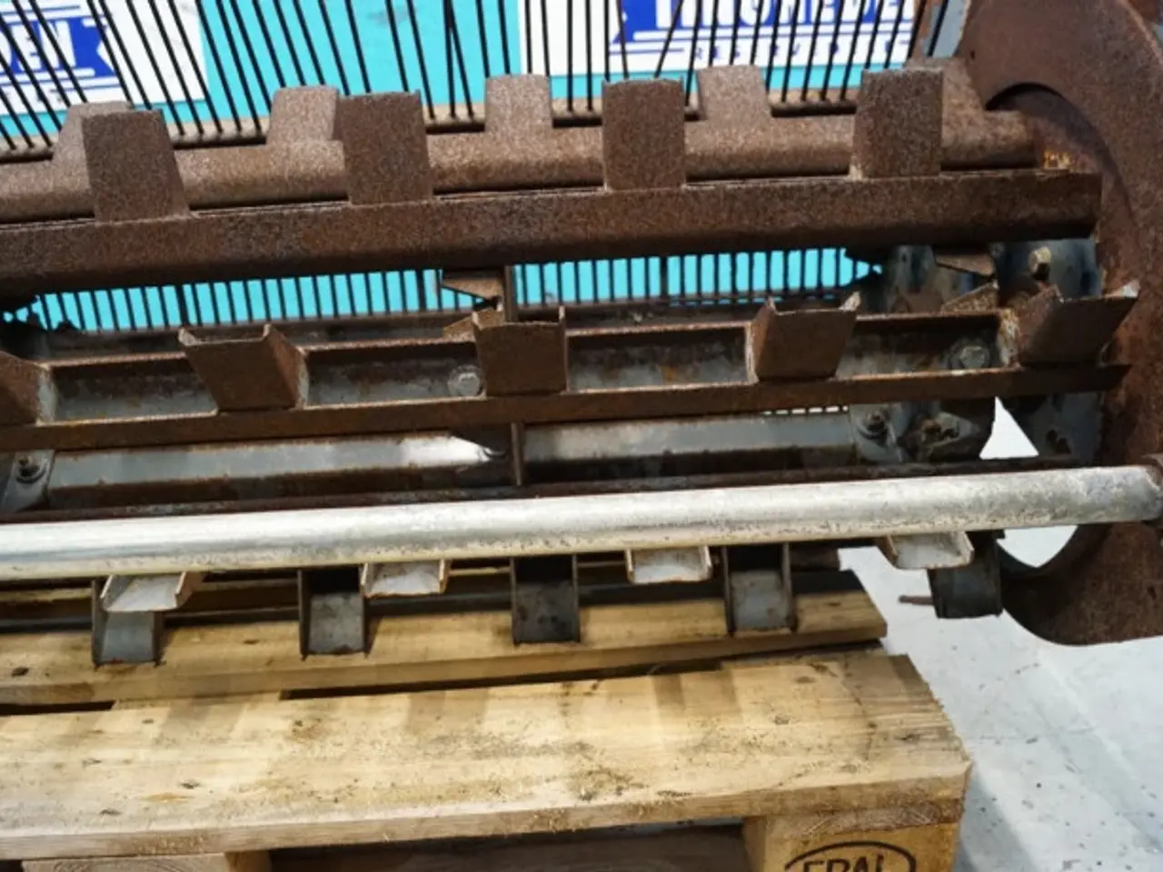 Billede 16 - Massey Ferguson 7256 Kerneudskiller 28382112