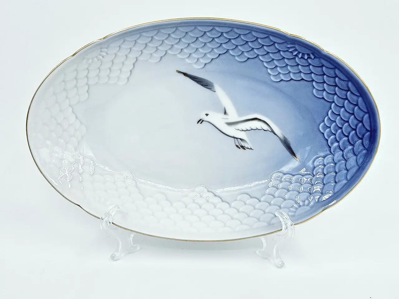 Billede 1 - Mågestel Oval Asiet nr. 39 Med Guldkant 2 sortering