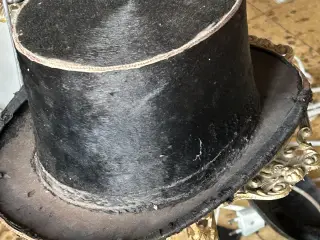 Høj hat