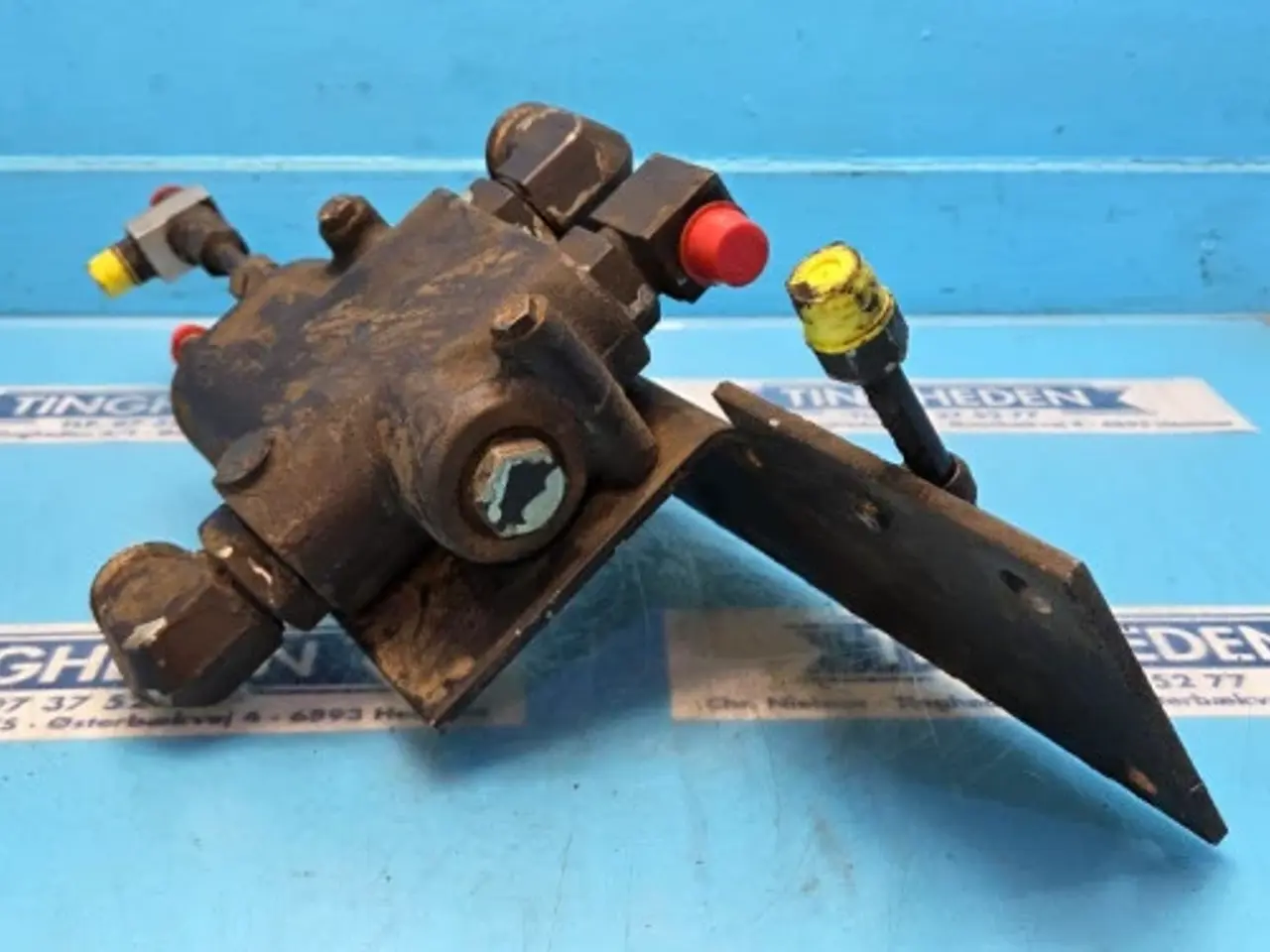 Billede 6 - New Holland 8970 Hydraulikventil 9821382