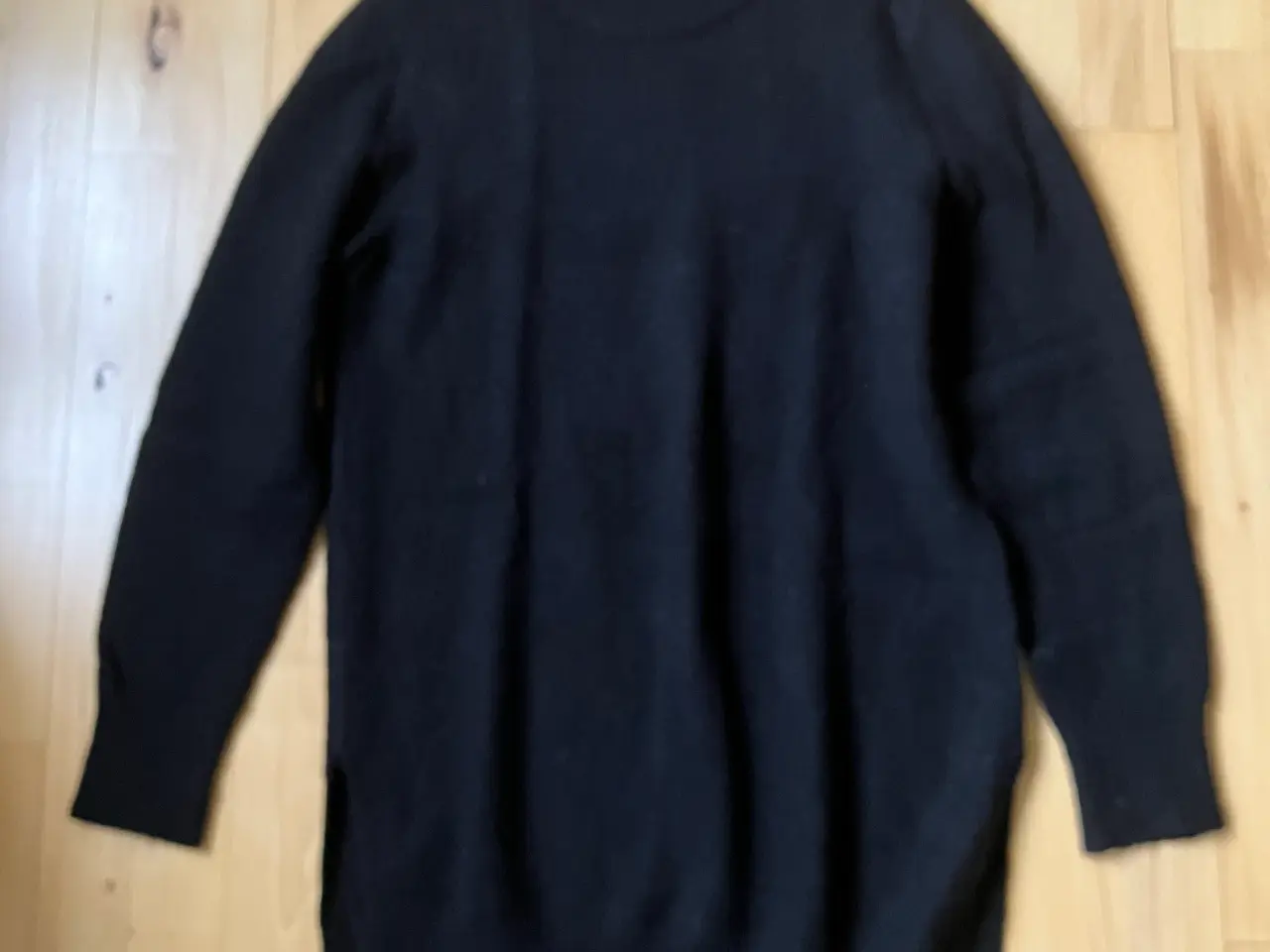 Billede 3 - KAFFE sort ulden lang bluse/tunika, str. M. 