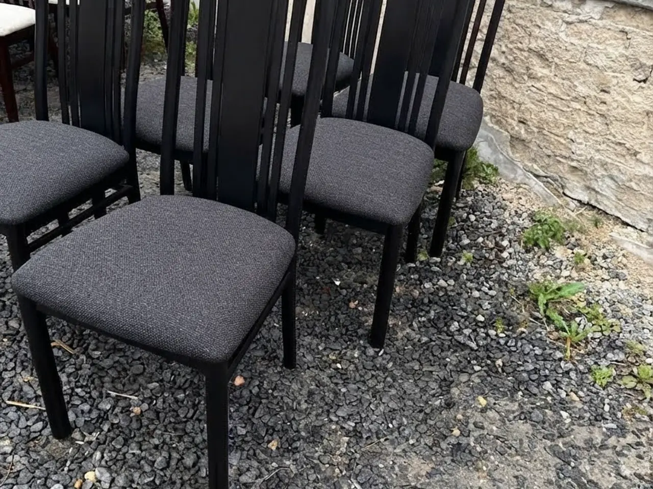 Billede 1 - Ny istandsatte stole i høj kvalitet 