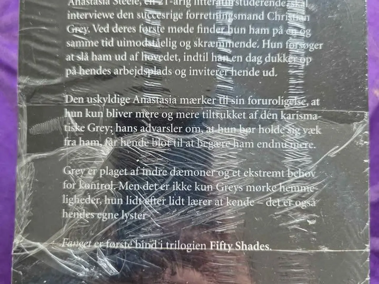 Billede 4 - 4 bøger. E L James Fifty Shades of grey.
