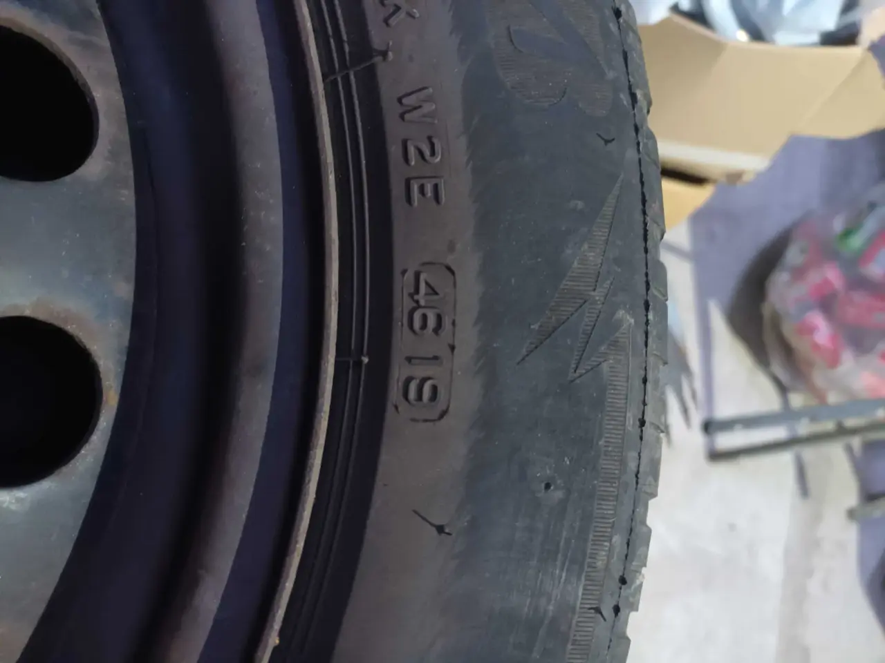 Billede 3 - Vinterhjul Bridgestone 205x55x16 5x114,3