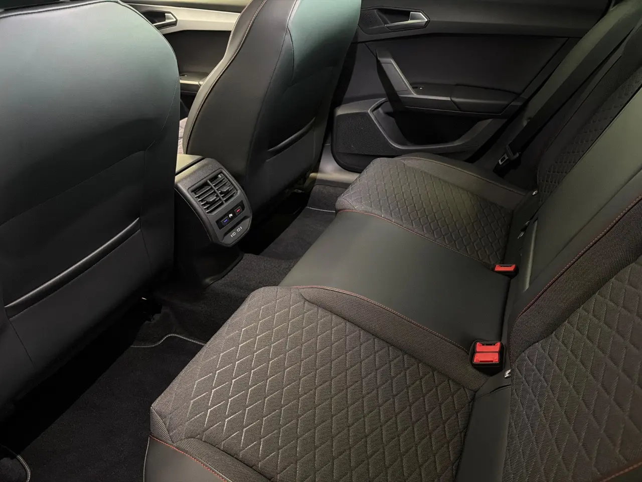 Billede 12 - Seat Leon 1,5 eTSi 150 FR Sportstourer DSG